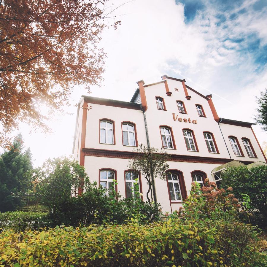 Hotel - Pension Vesta Бад Елстер Екстериор снимка